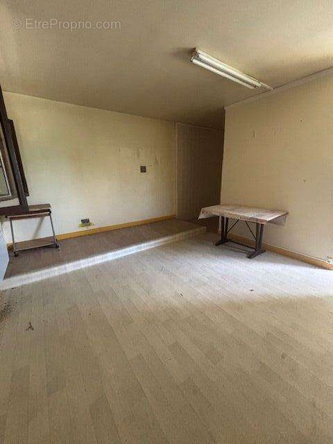 Bien Commercial À Vendre - photo 3
