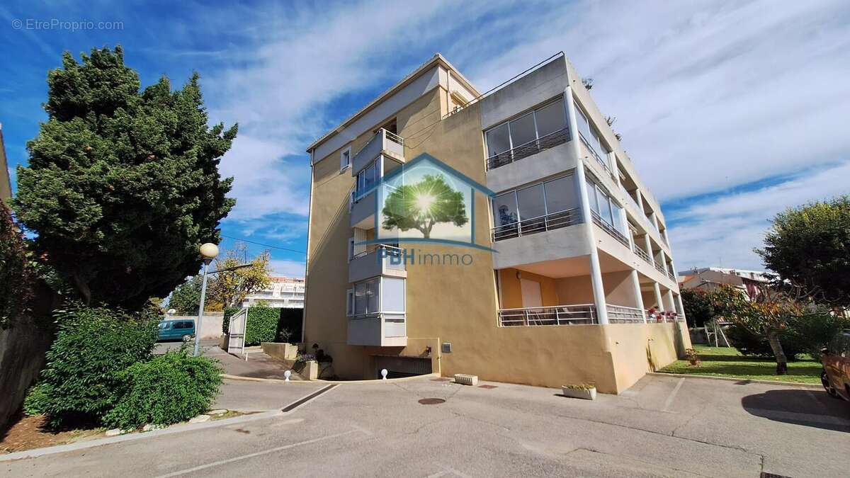 Appartement à MARSEILLE-15E