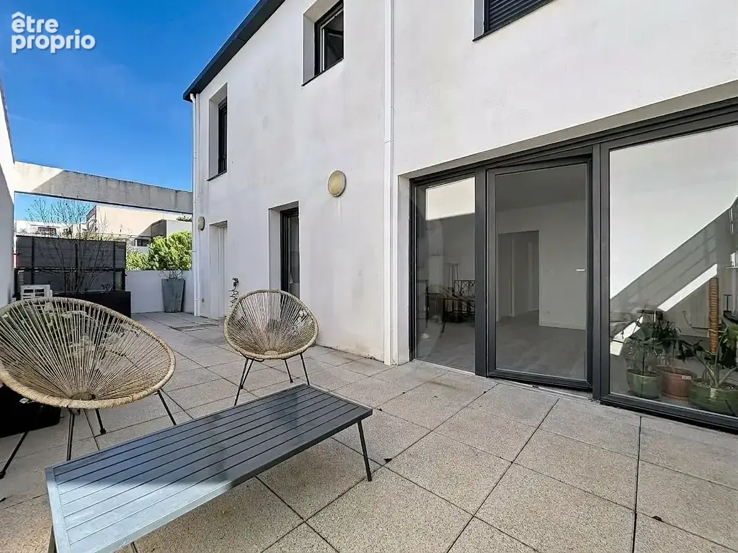 Appartement à SAINT-JEAN-DE-VEDAS