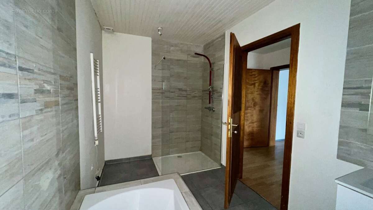 Appartement à L&#039;HOPITAL