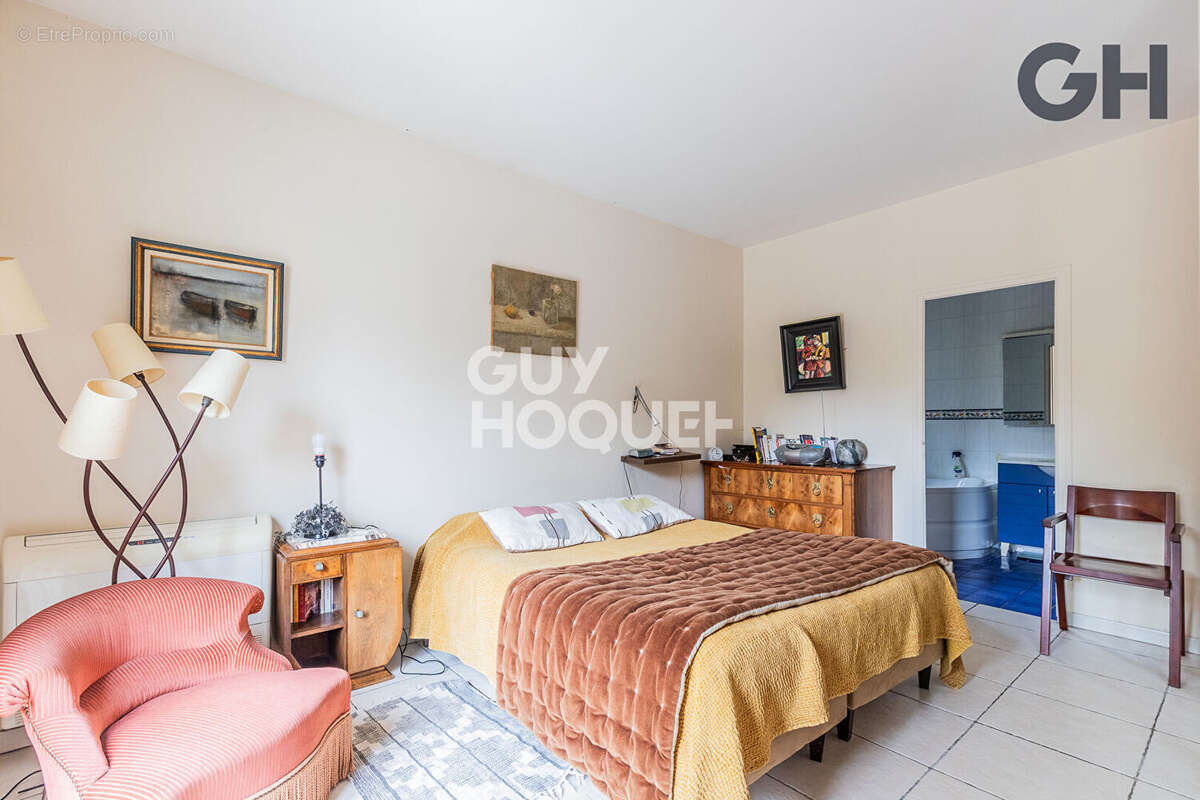 Maison à SOISY-SUR-SEINE