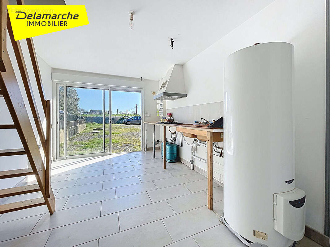 Maison à LA MEURDRAQUIERE