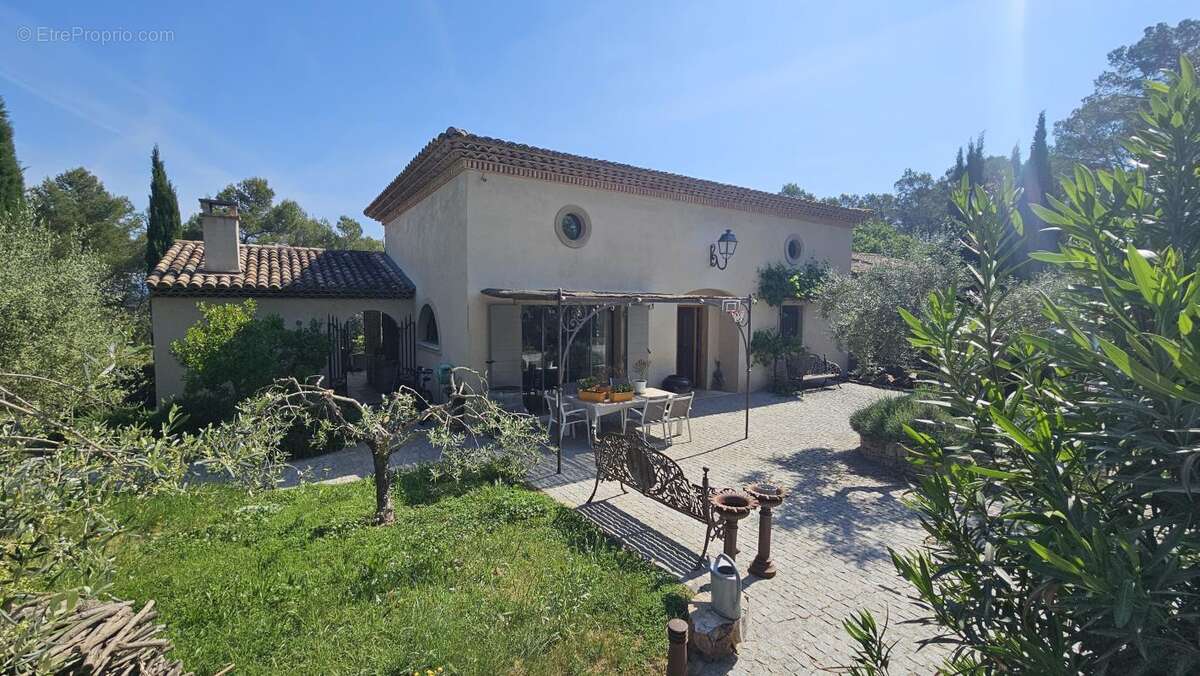 Maison à LE THORONET