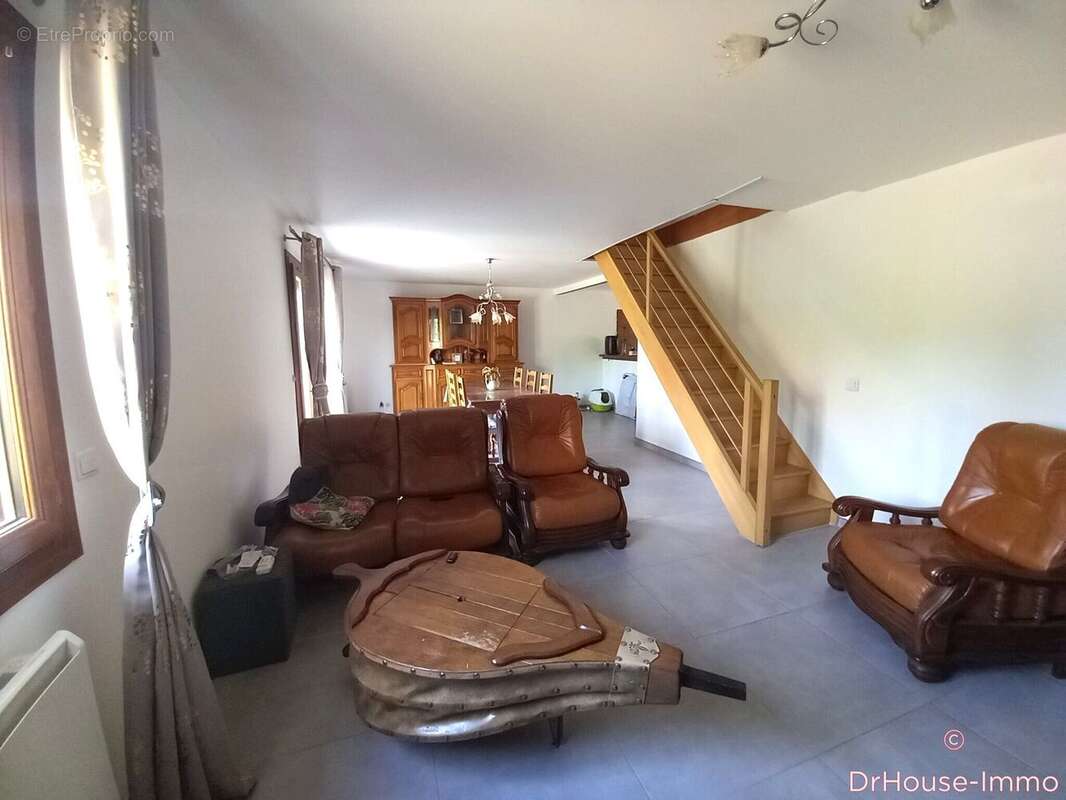 Maison 107 m² à Aubevoye  - photo 6