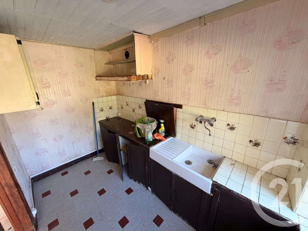 Maison à BUSSY-LA-PESLE