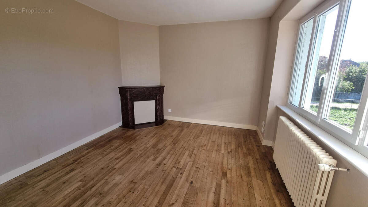 20250917_103107 - Maison à PIEGUT-PLUVIERS