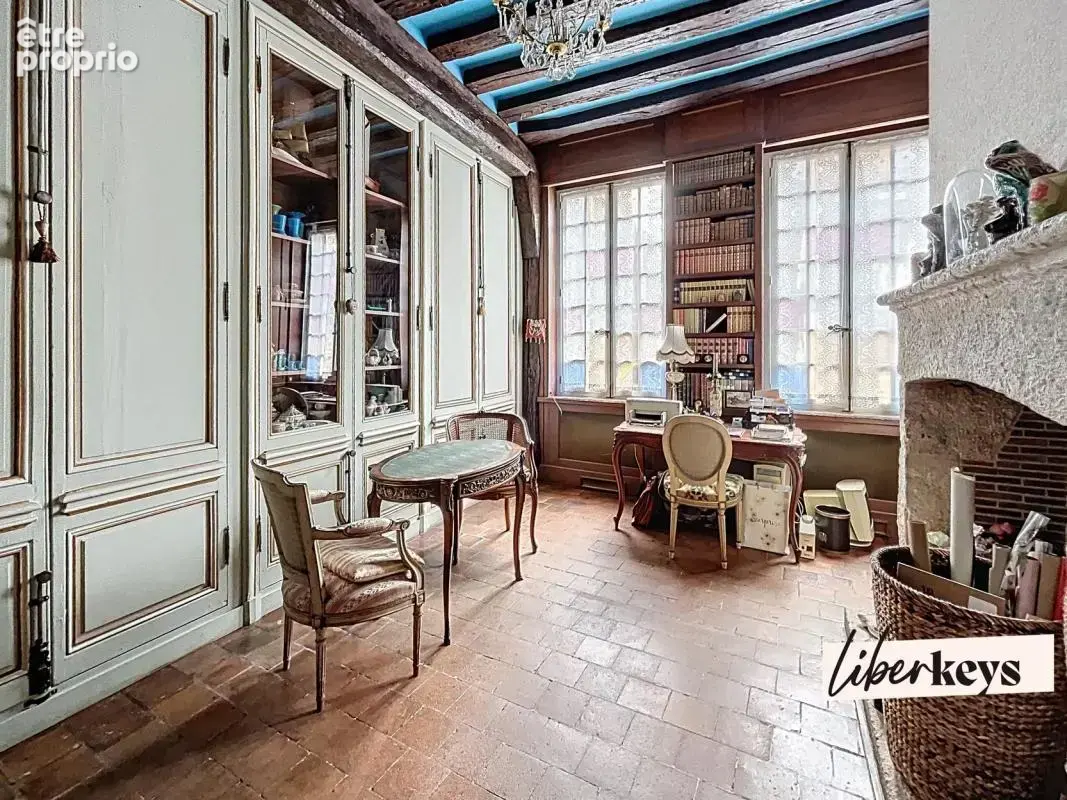 Rare à Verneuil-sur-Avre : demeure historique et jardin de 1 560 m² - photo 10