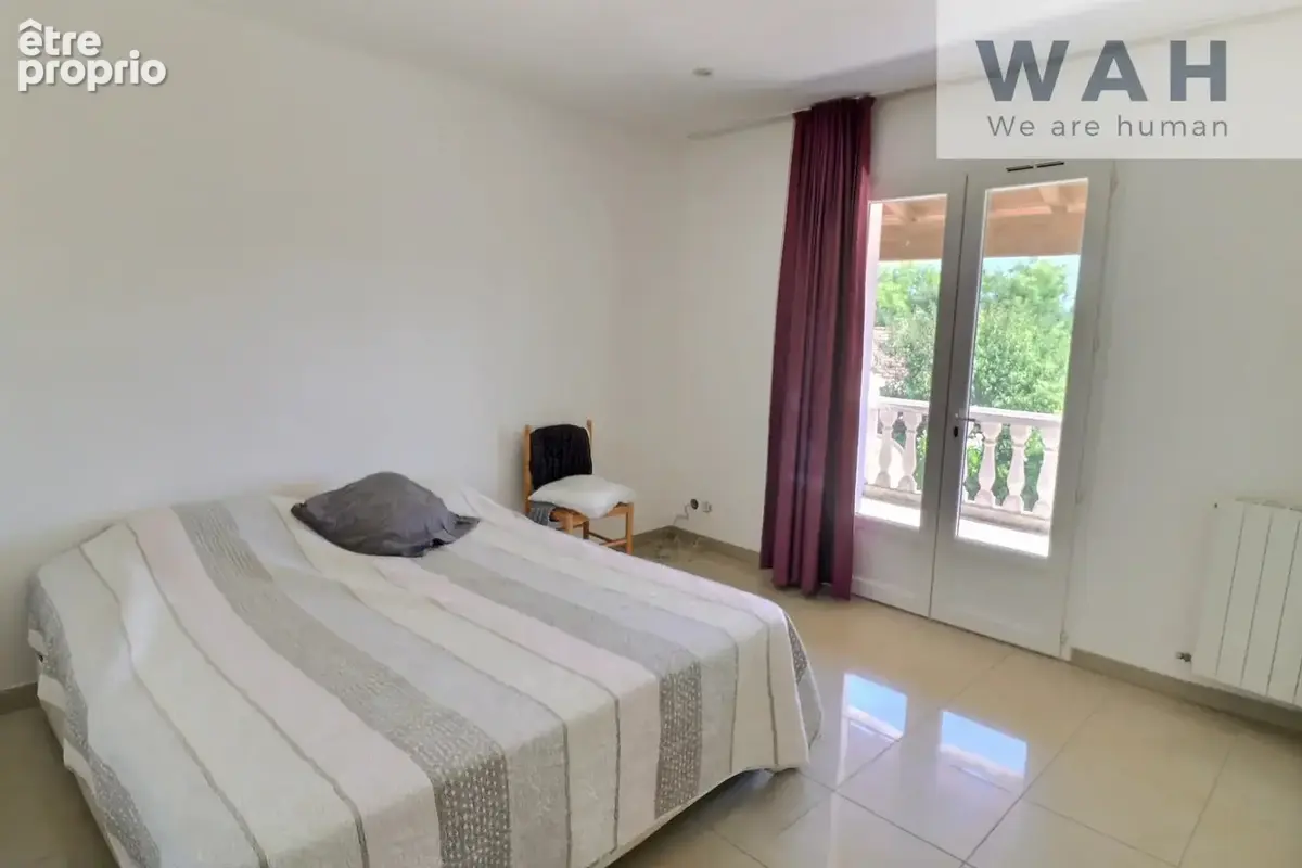 Maison en r+1 - 6 pieces - 34400 lunel - photo 6