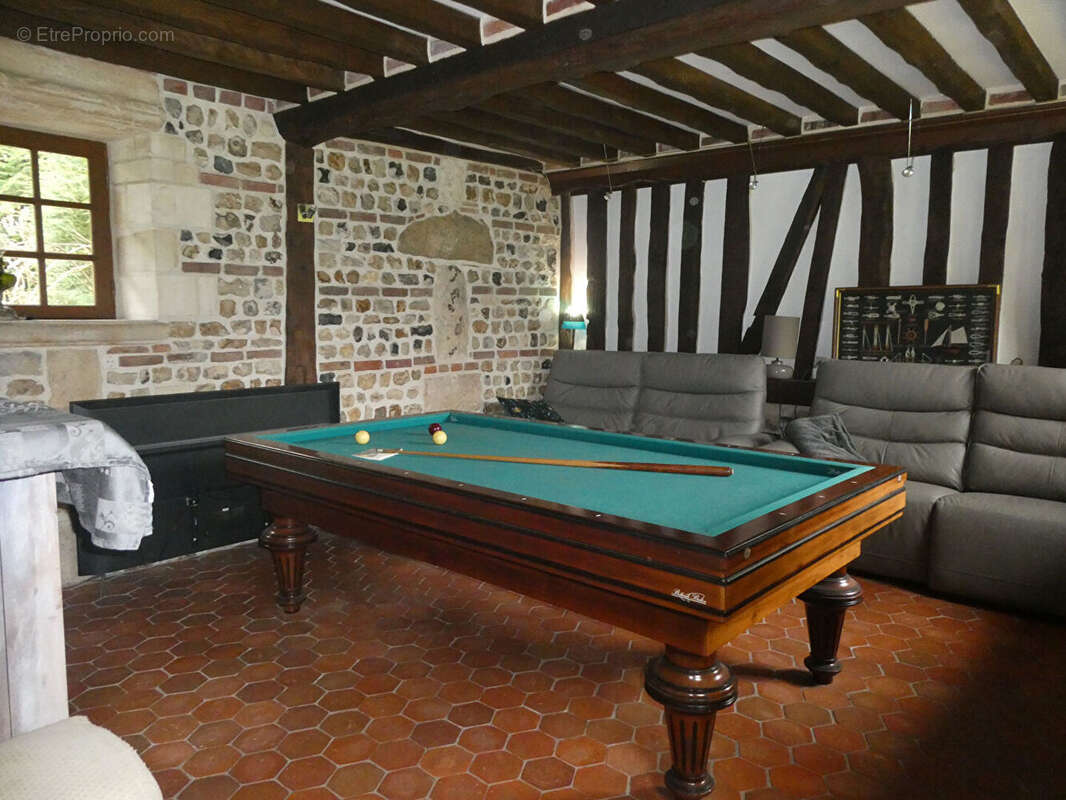 Maison à PONT-L'EVEQUE
