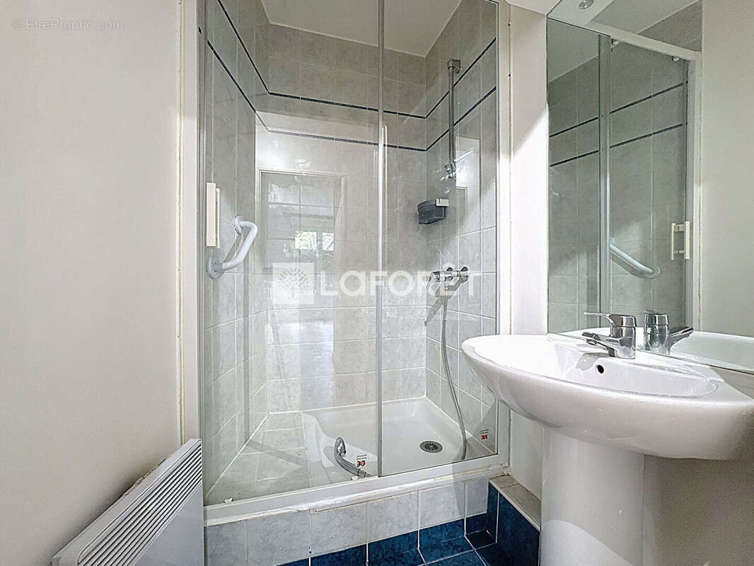 Appartement à LE PLESSIS-ROBINSON