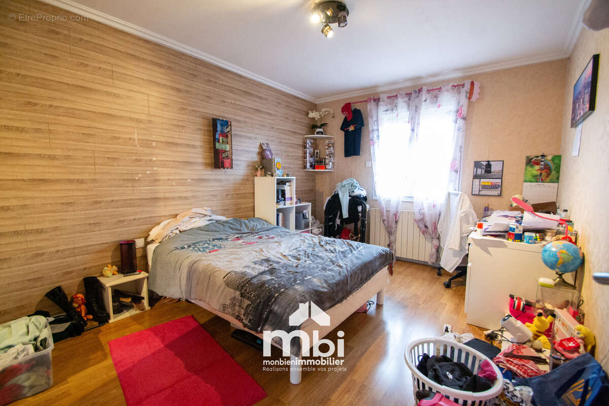 Maison à MAREIL-EN-FRANCE