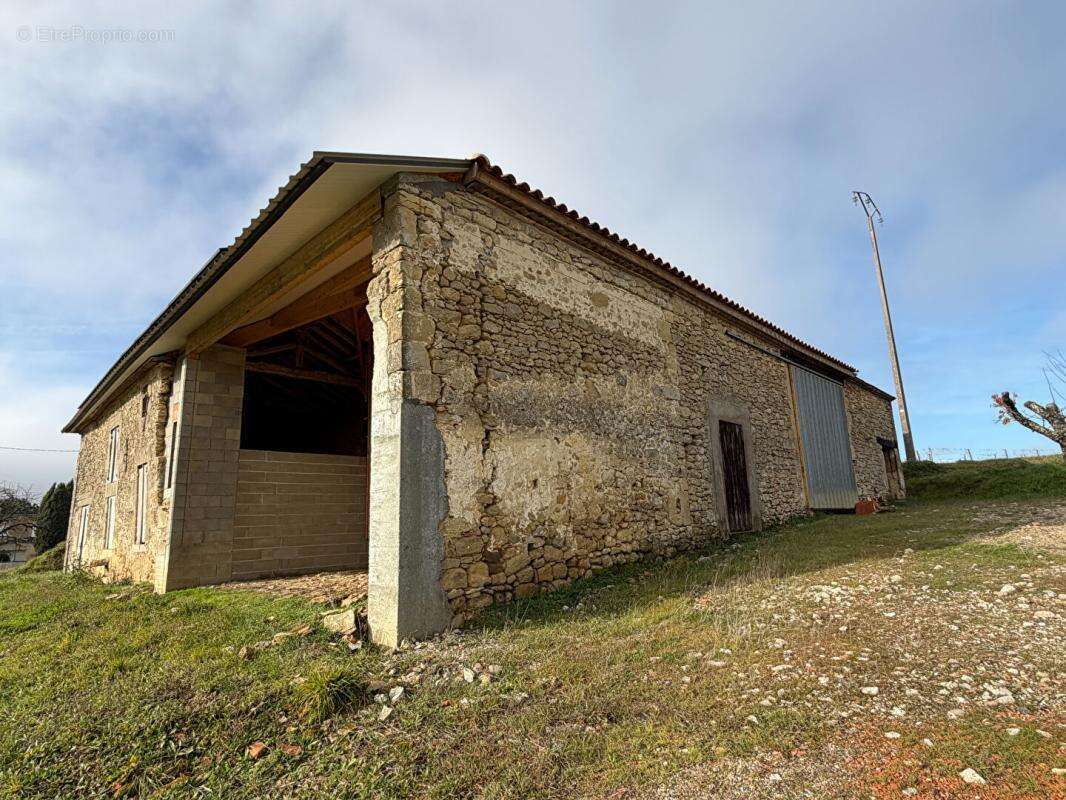 Maison à MONSEGUR