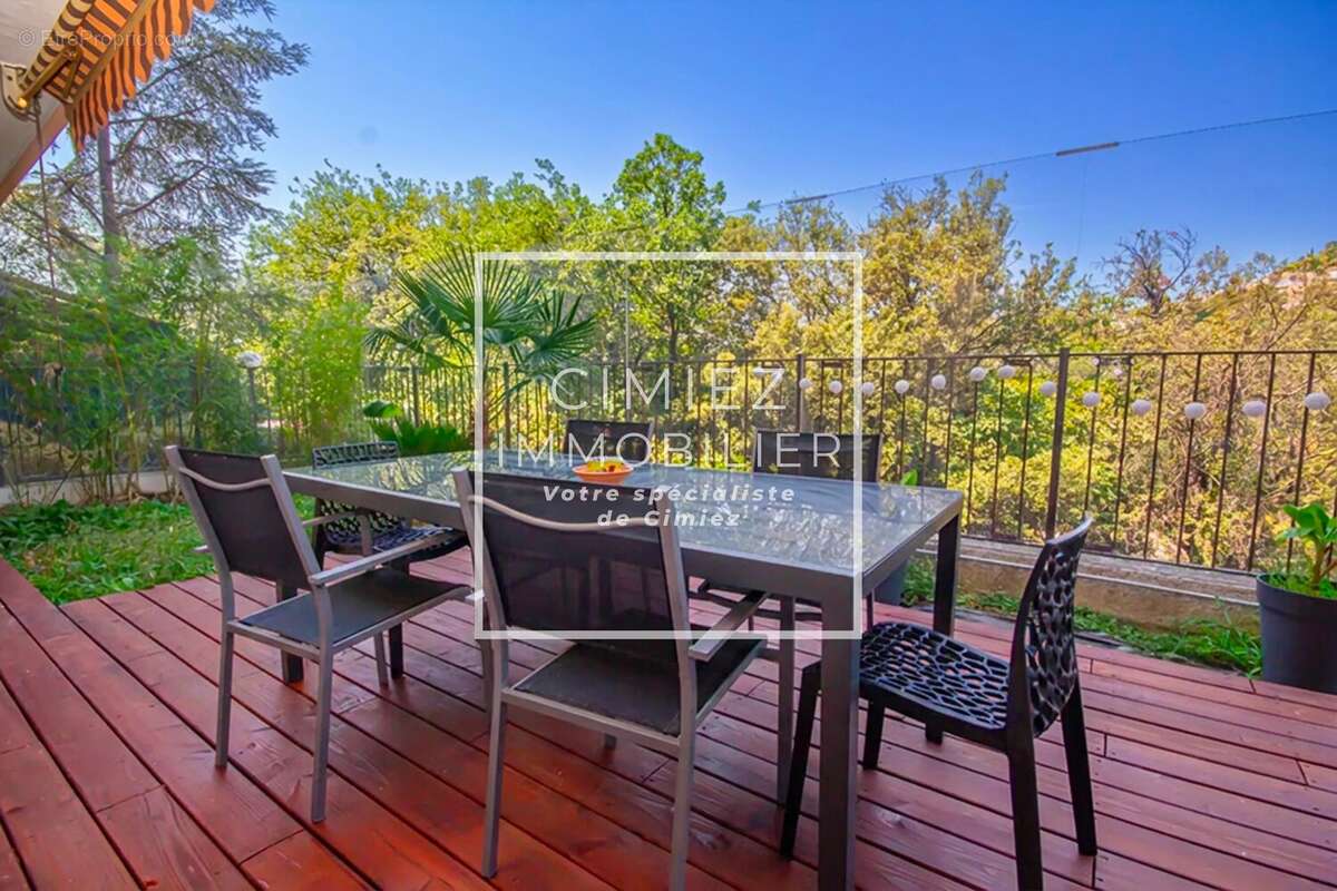 Appartement à NICE