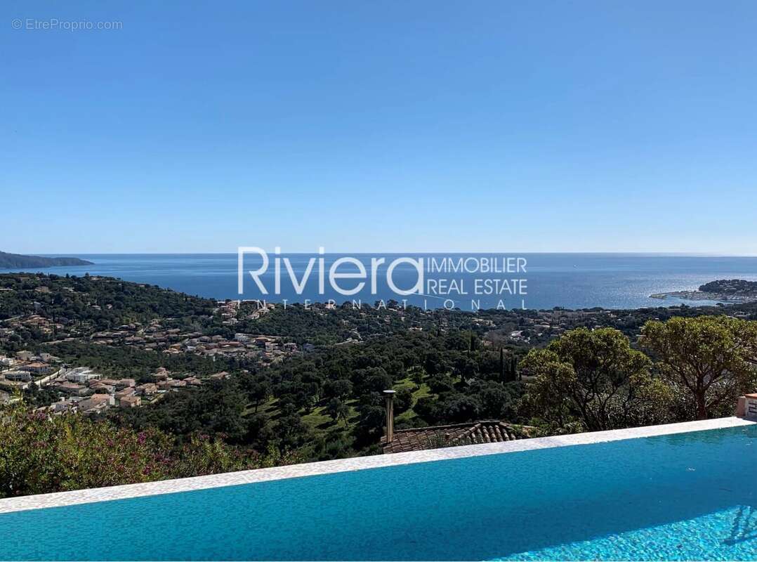 Maison à CAVALAIRE-SUR-MER