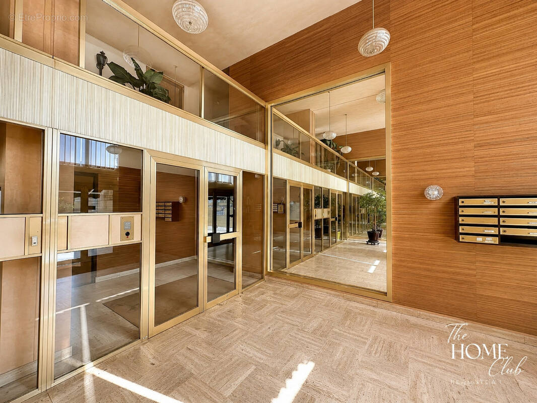 Photo Appartement à Toulon au prix de 93 000€