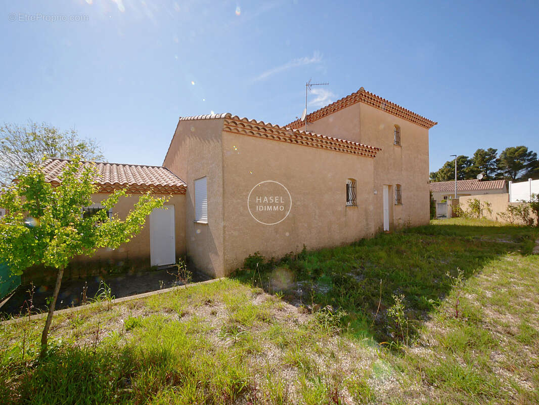 Villa languedocienne T5 de 123 m2 sur belle parcelle piscinable - photo 13