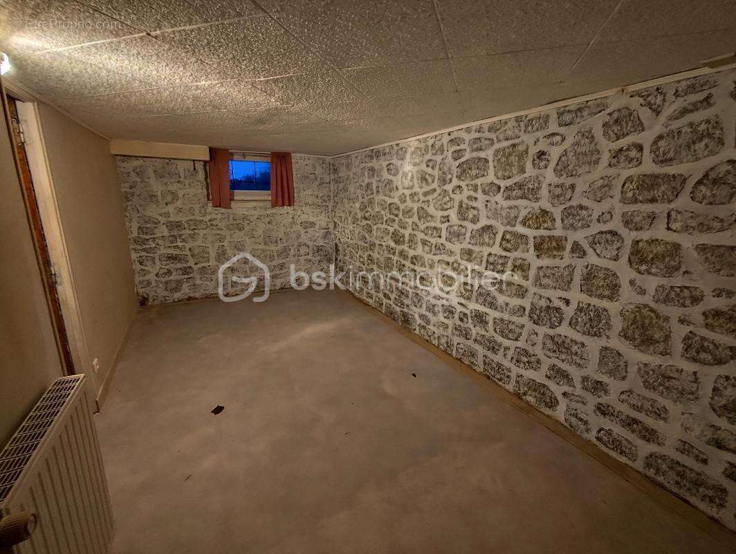 Pavillon lumineux de 62 m2 à Fougères bien exposé - photo 14