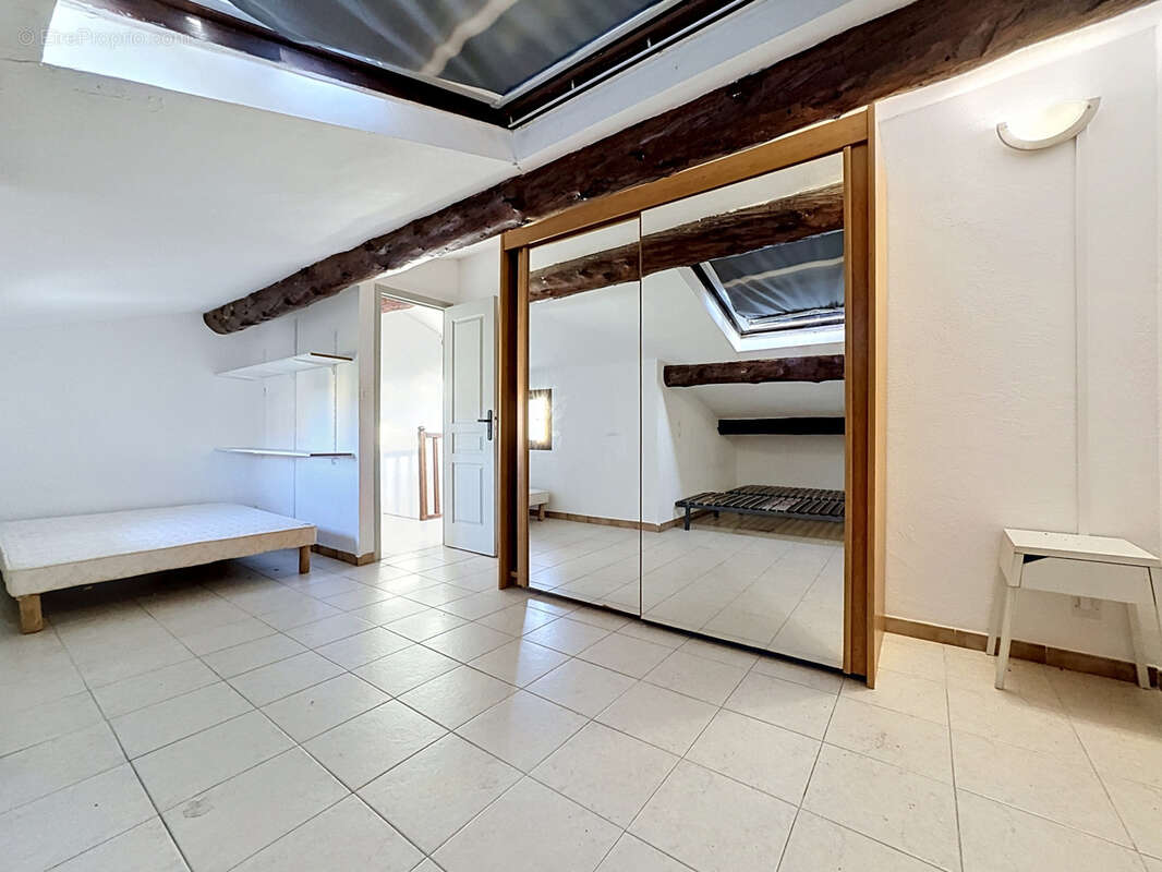 Appartement à SARI-SOLENZARA