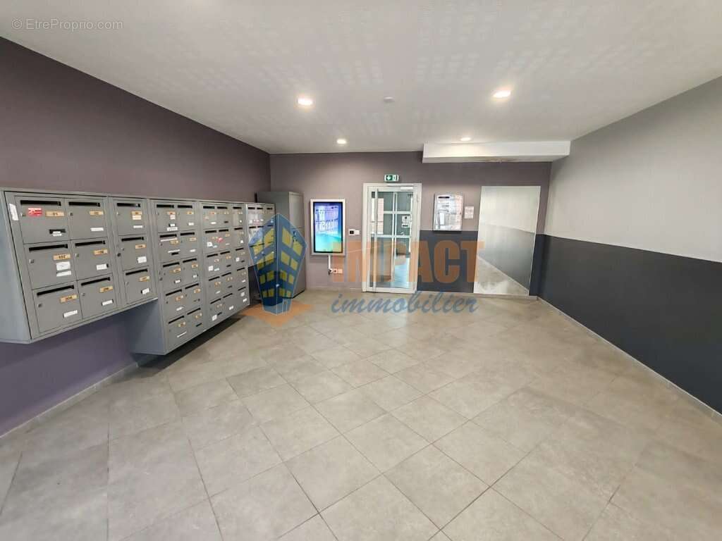 Appartement à EMMERIN