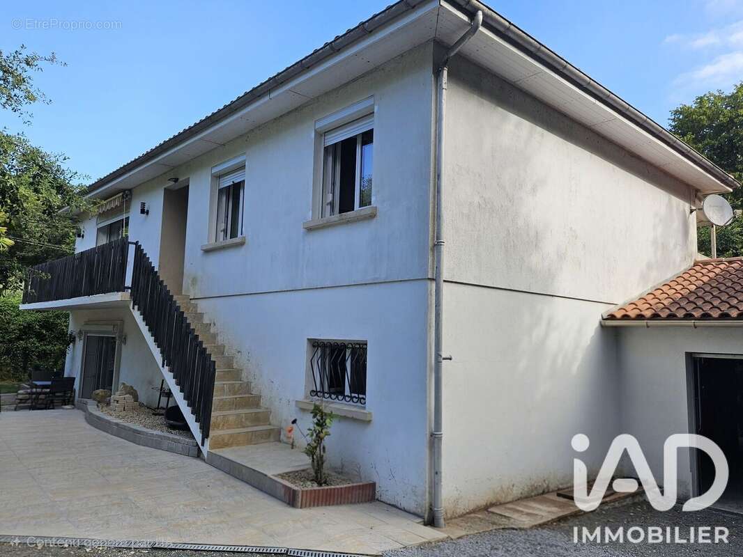 Photo 5 - Maison à SAINT-GEORGES-DES-COTEAUX