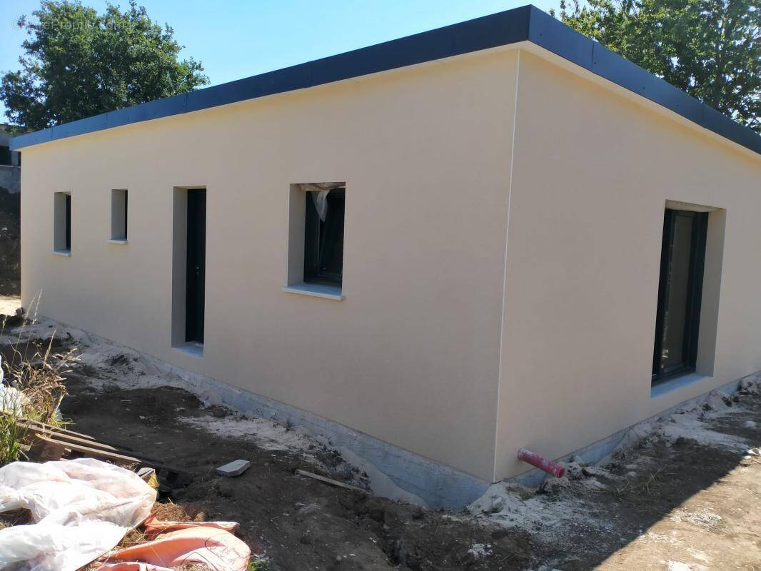 Maison à LE FOLGOET