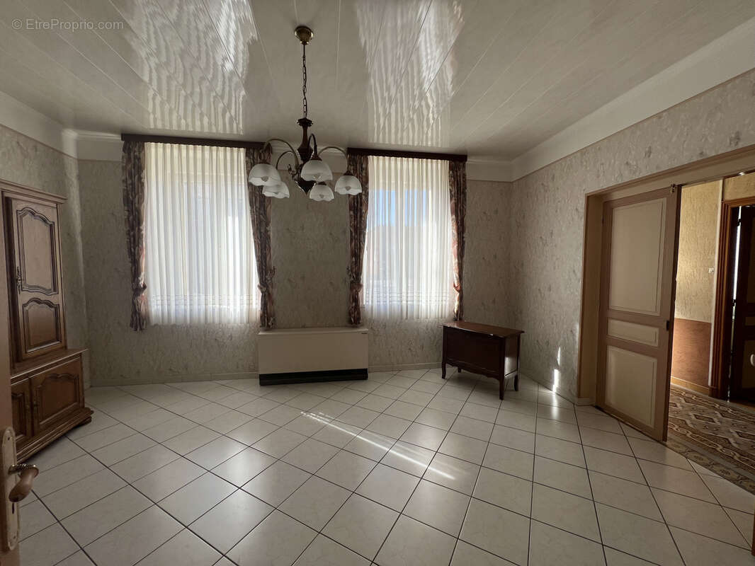 Maison à VILLERS-LA-CHEVRE