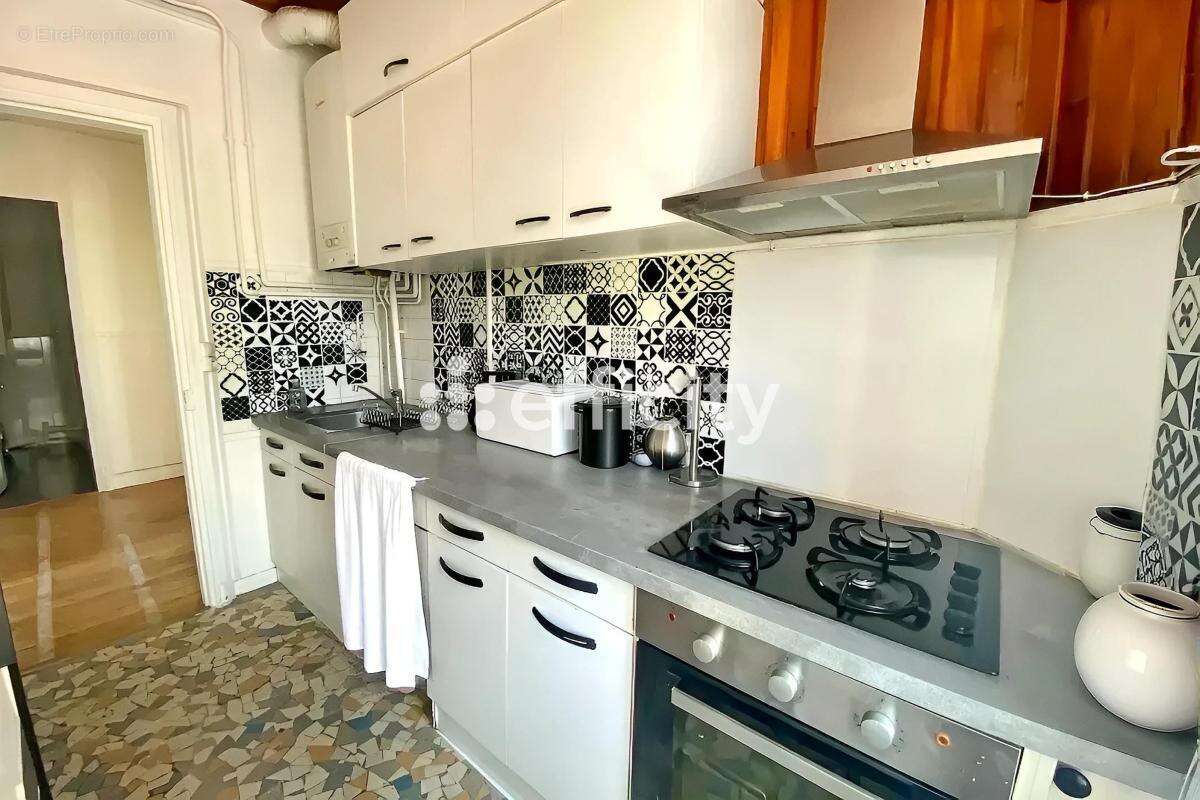 Appartement à ROSNY-SOUS-BOIS