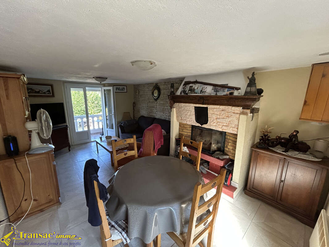 Maison à Augerolles - photo 3