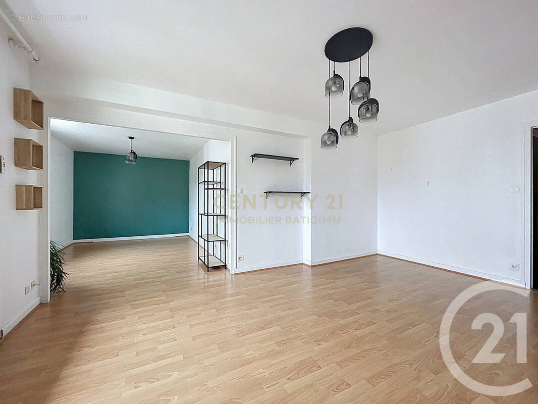 Appartement à BOURGOIN-JALLIEU