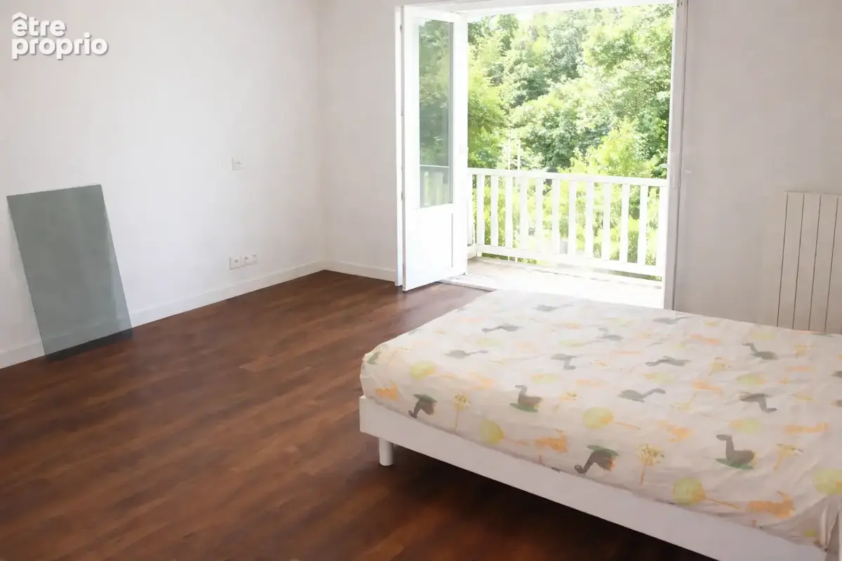 Maison 8 pièces 197 m² à vendre à Veigne (37250) - photo 8