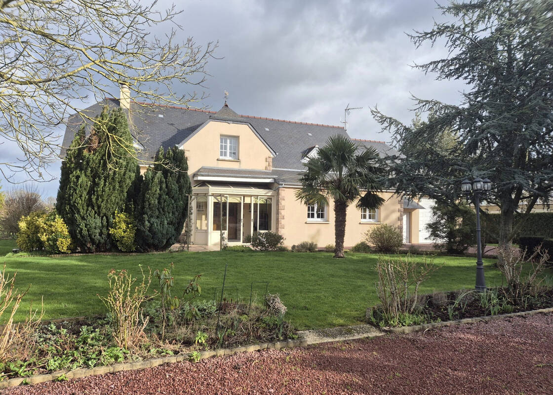 Maison à SAINTE-MARGUERITE-D'ELLE