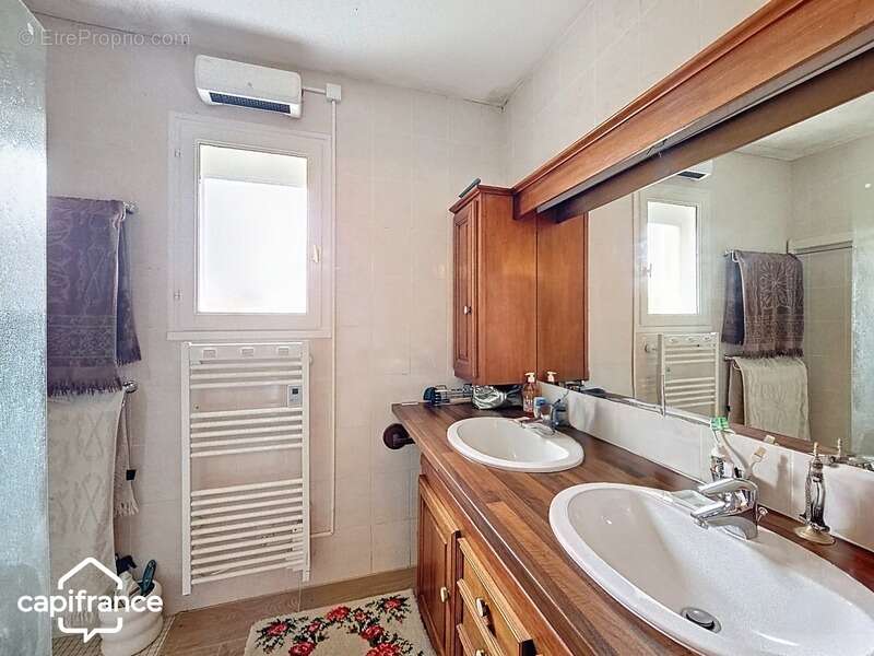 Thouars- maison de plain-pied de 130m2 - photo 10