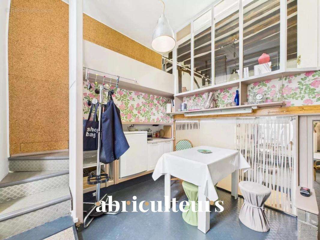 Appartement à PARIS-5E