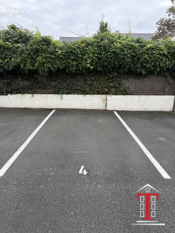 Parking à vendre à Les Ponts-De-Ce (49130) - photo 2