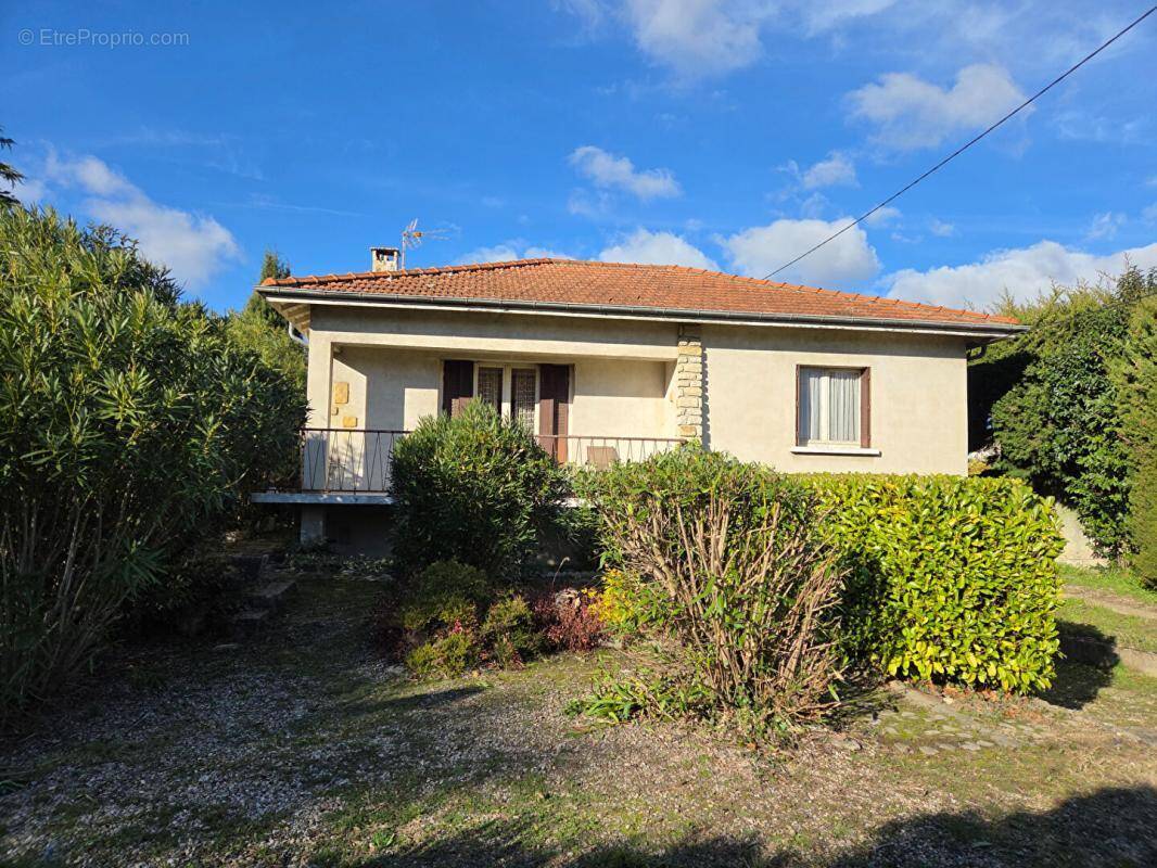 Maison à MONTELIMAR