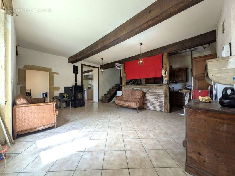 Maison à SAINT-BONNET-DE-CRAY