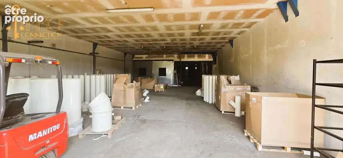 Entrepôt professionnel - 850 m2 au sol - photo 3