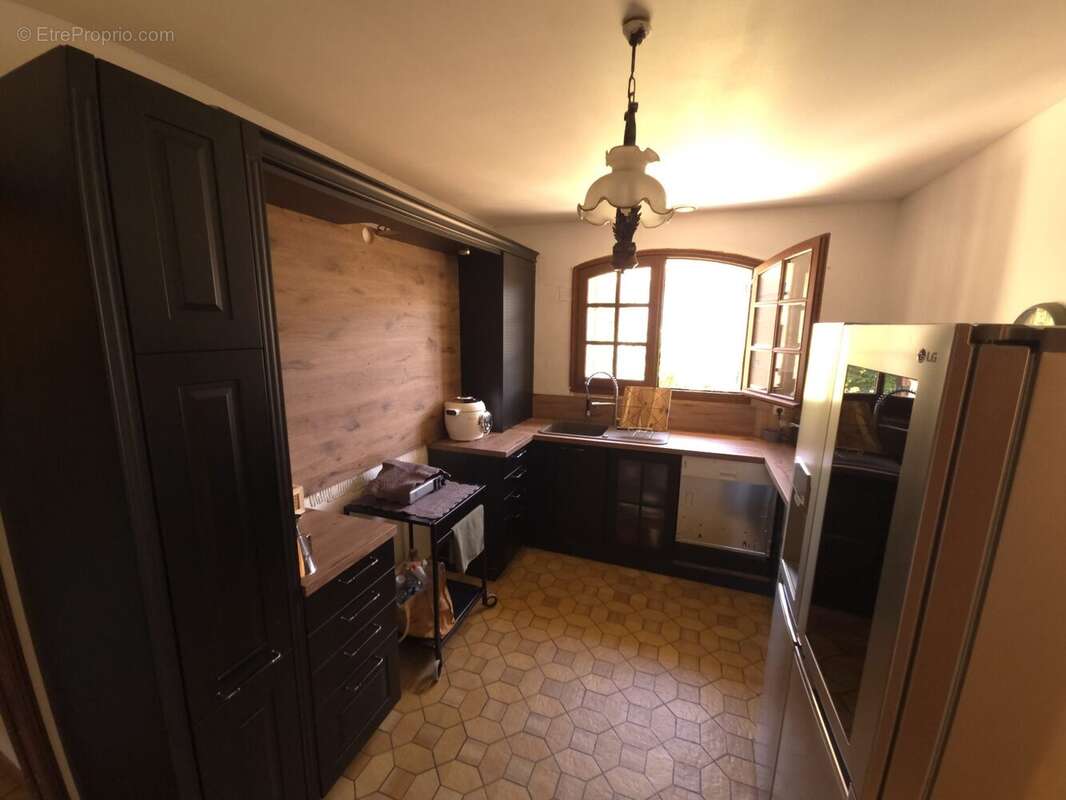 Maison 188 m² à Le Fleix  - photo 4