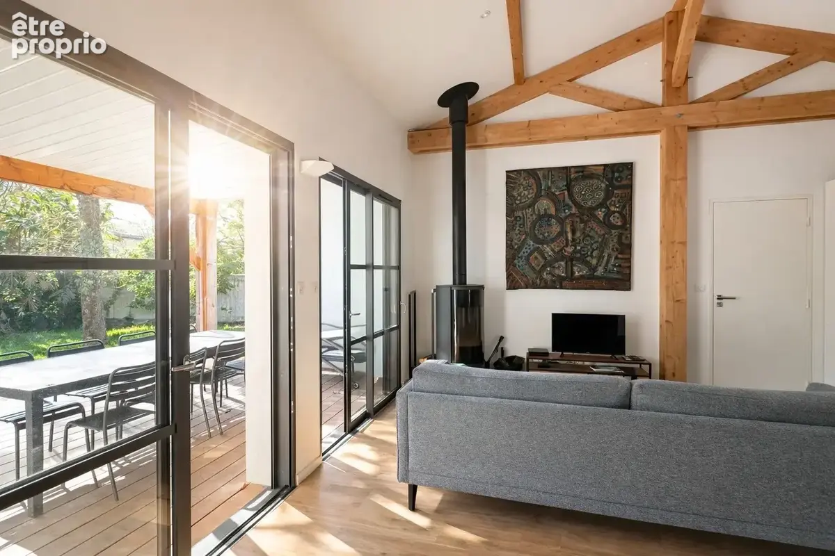 Maison de plain pied de type t6 de 125 m2 sur une parcelle de 630 m2 - photo 8