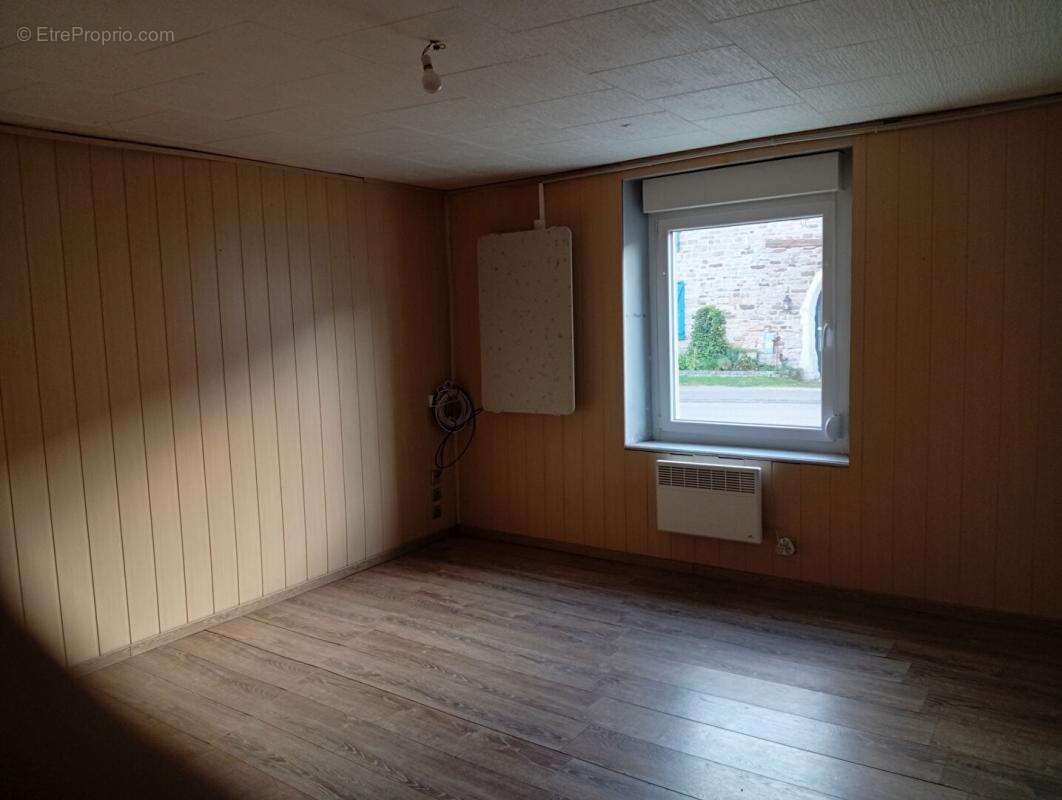 Maison à GRUEY-LES-SURANCE