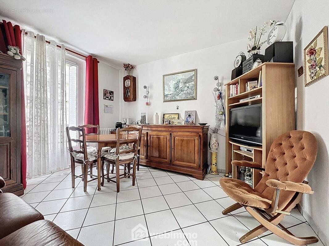 Séjour - Appartement à CHATILLON