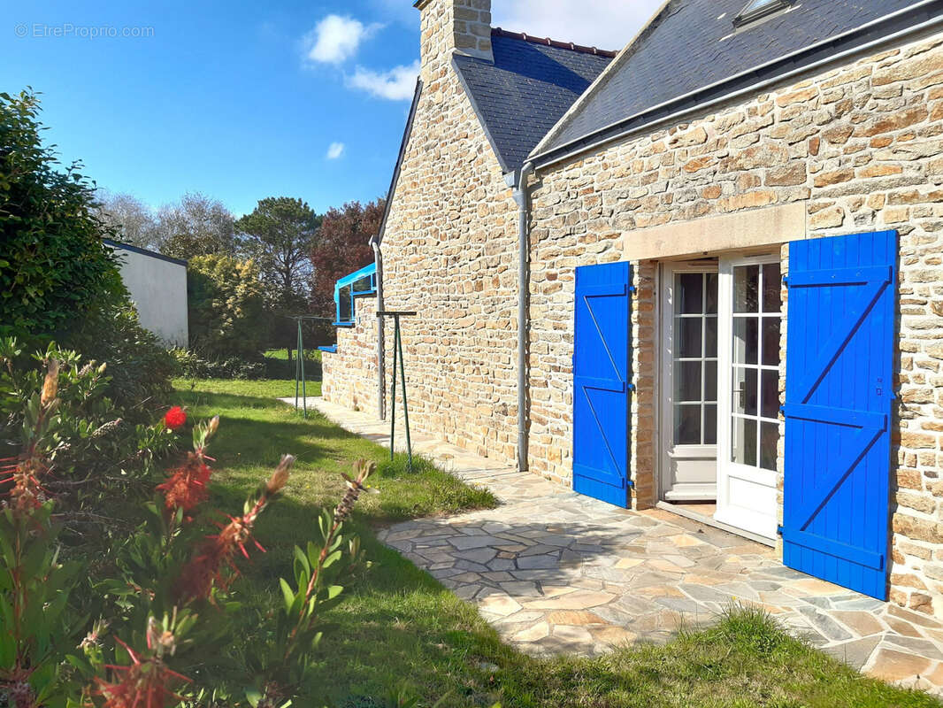 Maison à GUILER-SUR-GOYEN