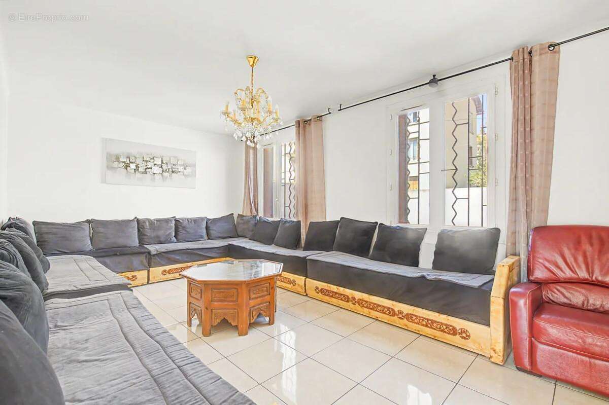 Maison de 4 pièces à Marseille, secteur calme - photo 4