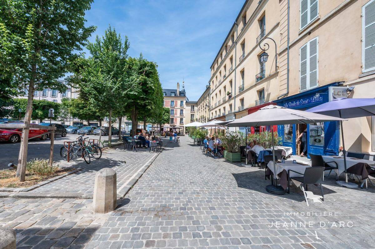 Appartement à VERSAILLES