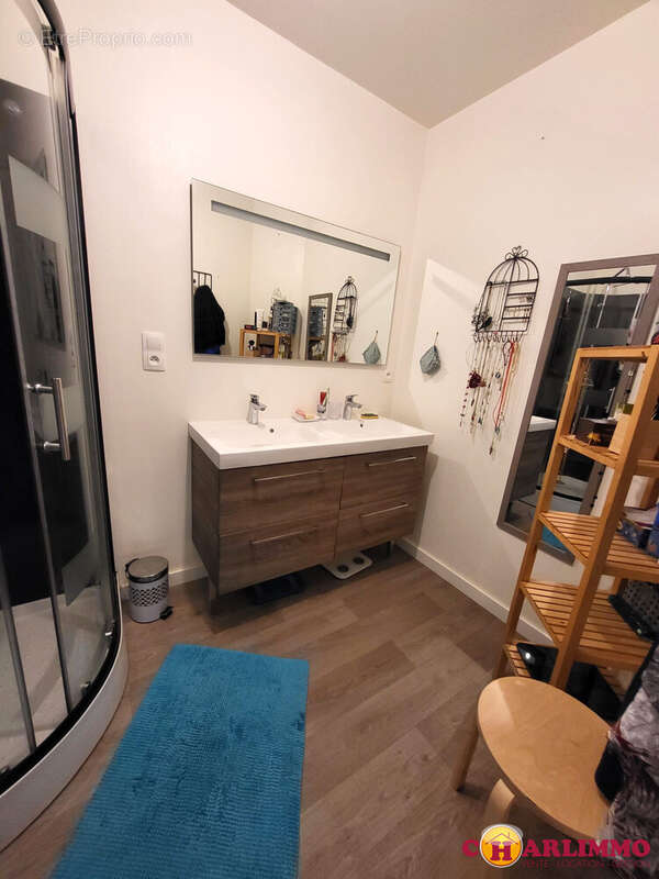 Maison à SAINT-JUNIEN