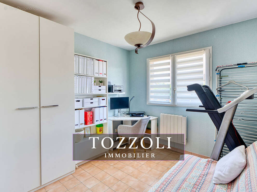 Maison La Verpilliere - photo 12