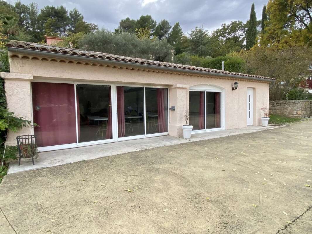 Maison à DRAGUIGNAN