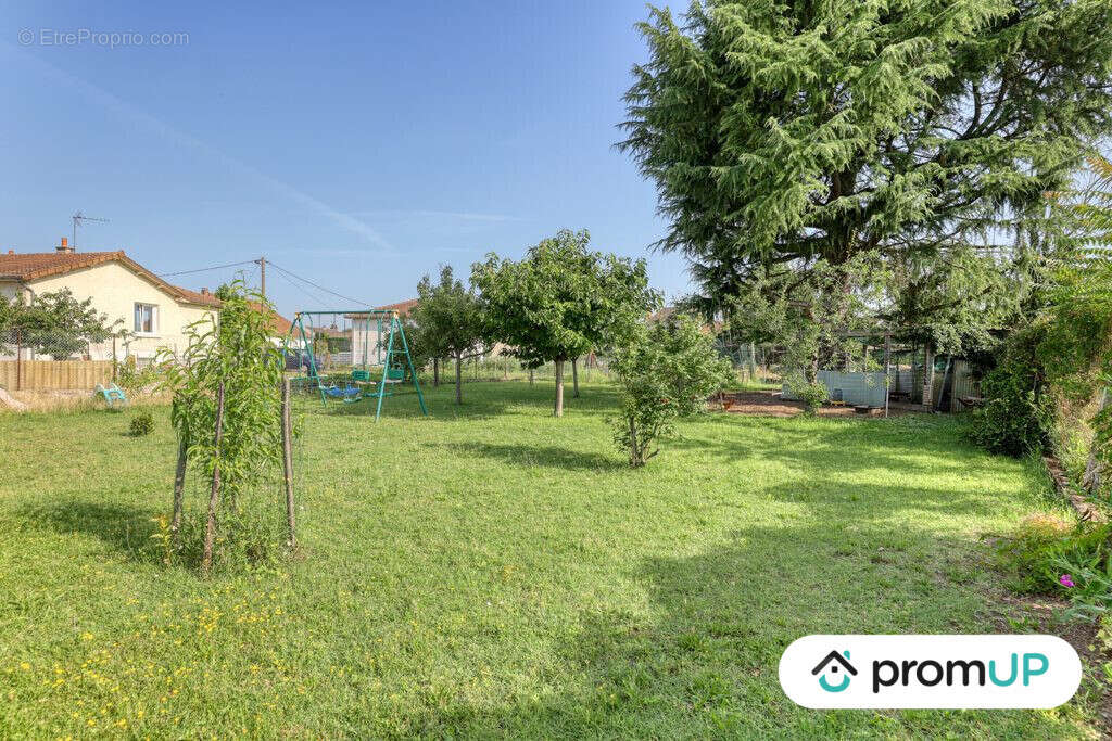 Maison à CHATELLERAULT