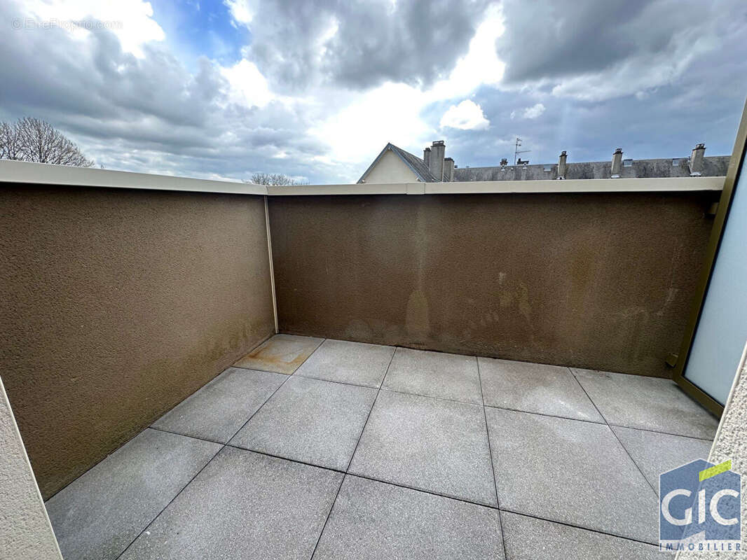 Appartement à MONDEVILLE