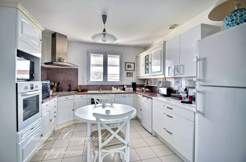 Maison à NIEUL-SUR-MER